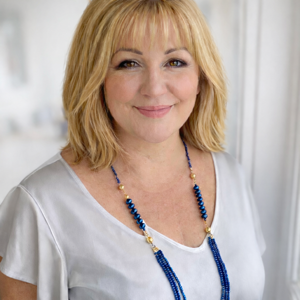 10 Paraan na BUNDLE - Kristal na Safiro (Kasama ang 10 Paraan na Kwintas, Palamuti ng Buntot, at Maliit na Tagakabit)