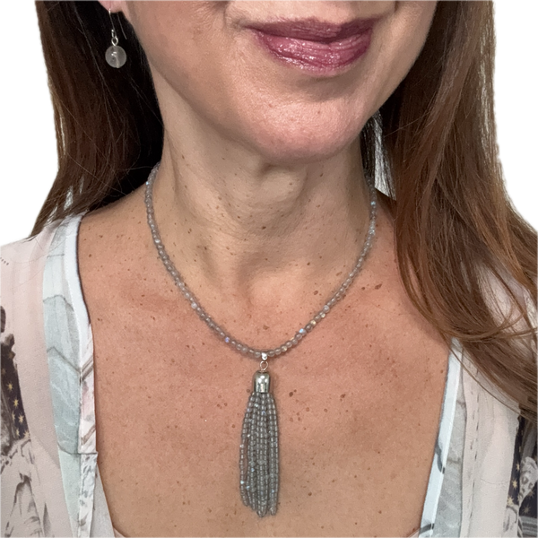 Short Earrings - Labradorite Maria Nicola