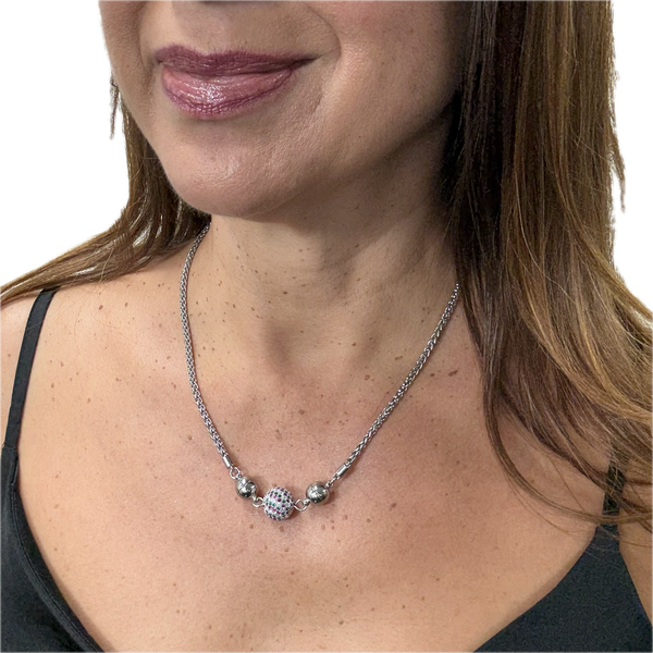 Christmas Pavé Pendant + 45cm Wheat Chain