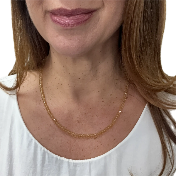MEDIUM STRAND NECKLACE - Golden Crystal Seriously Romantic