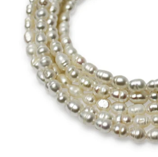 Medium Strand Necklace - Cream Pearl